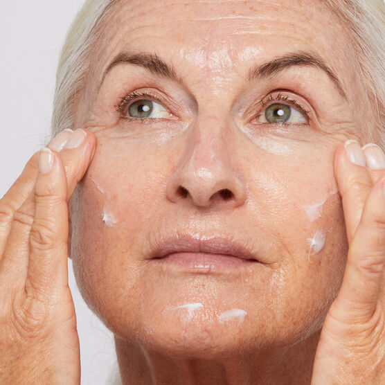 DLOGI      MOIST BALANCE FACE 50ML